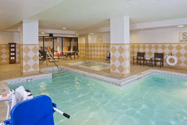 Hampton Inn Baltimore-Downtown-Convention Center — photo 4