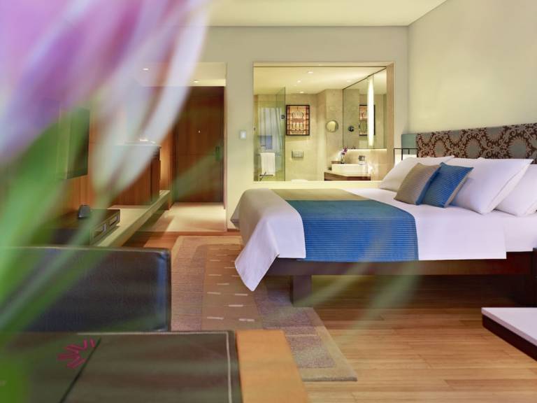 Resort  Lakewood city