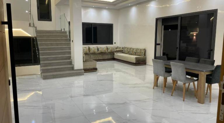 Villa with terrace — photo 5