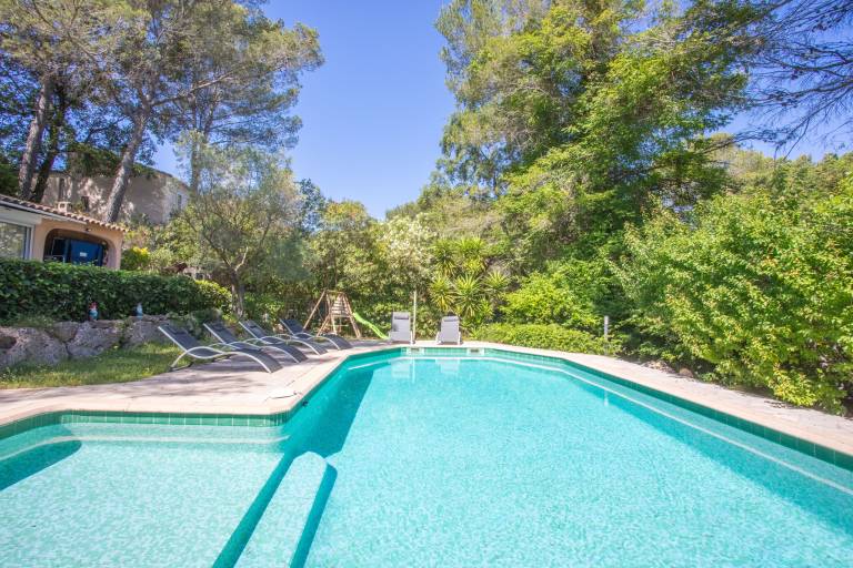 Studio with hot tub, garden & fast internet | Pets are welcome — photo 4