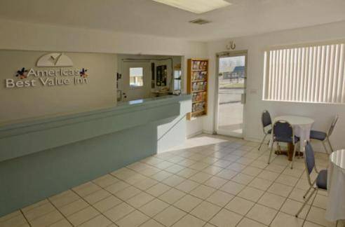 Americas Best Value Inn Giddings — photo 5