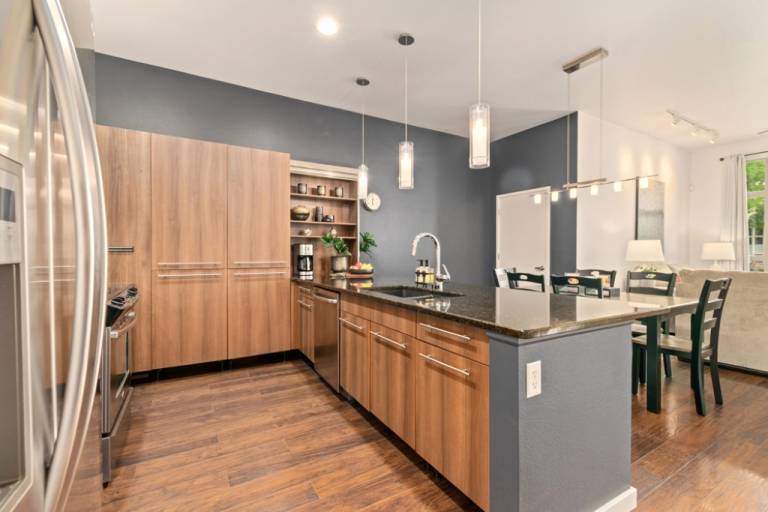 803 Blondel St 101 — photo 2