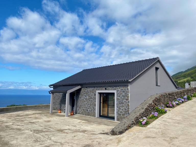 Casa Lajes Do Pico