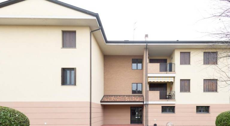Rental apartment with 2 rooms for 5 persons — photo 2