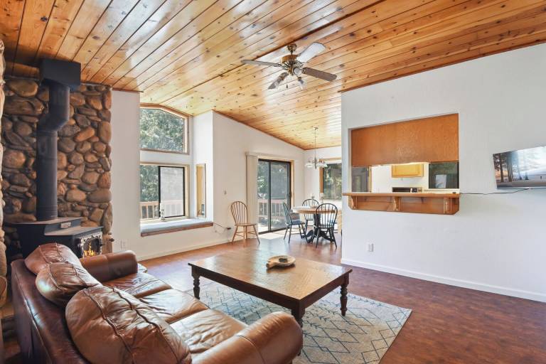 House Donner Lake