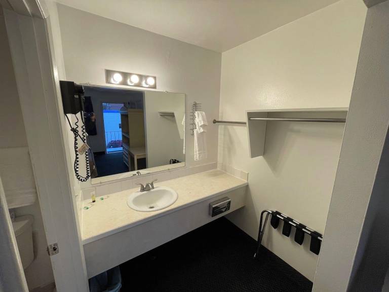 Canyon Inn — photo 5