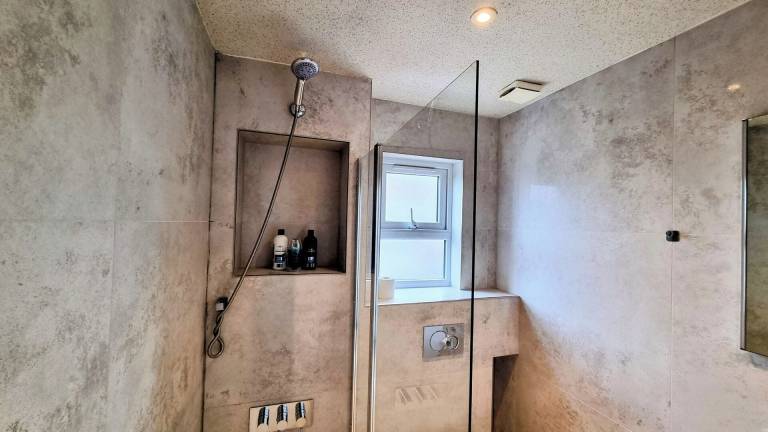 Apartment Chessington
