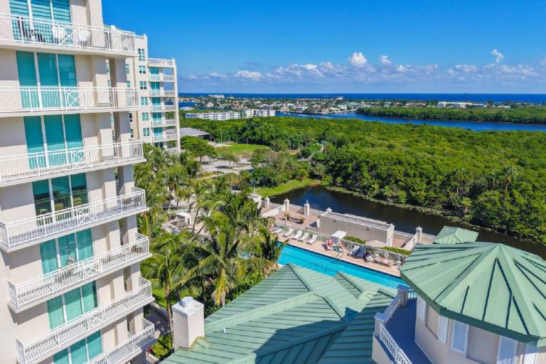 314S Nautical Beach Suite - 2 Beds!, Pools, Jacuzzi, Beach, Shops & Dog Friendly — photo 2