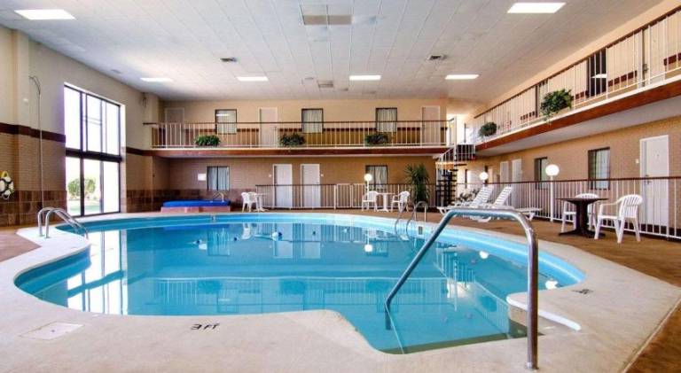 Rodeway Inn & Suites Emporia — photo 3