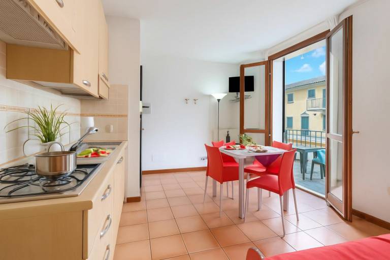 Apartment with yard | Mountain view in Porlezza
