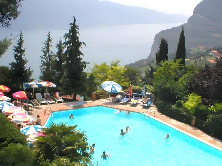 Hotel Panorama e Residence in Tremosine