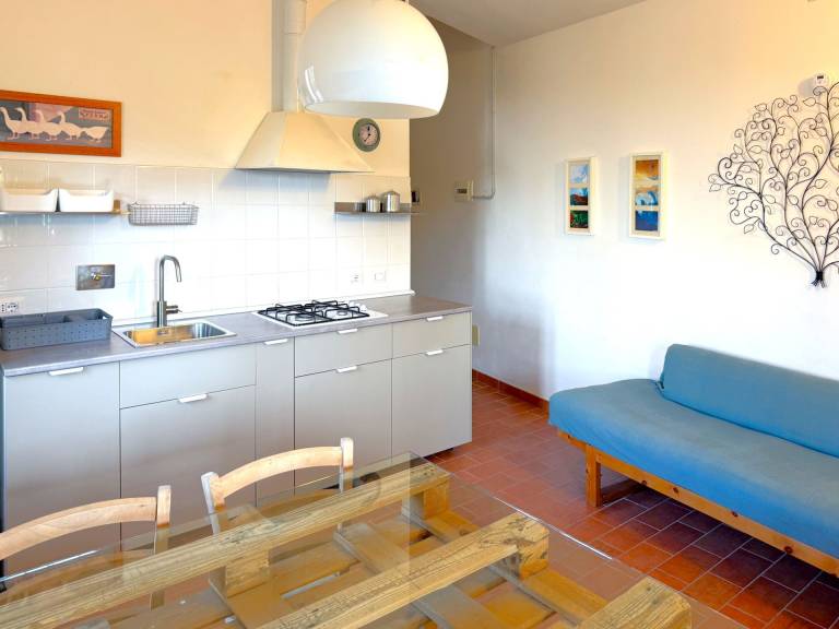 Child-friendly apartment with garden, grill & patio | Beach nearby | Pets allowed in Capoliveri