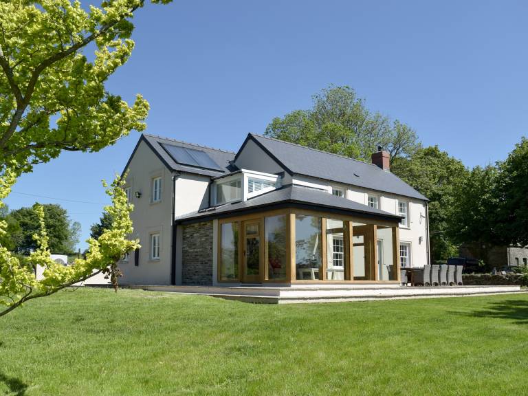 Landhaus  Eglwyswrw