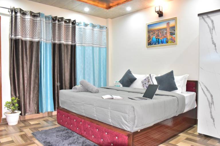 Bed and breakfast  Kasauli