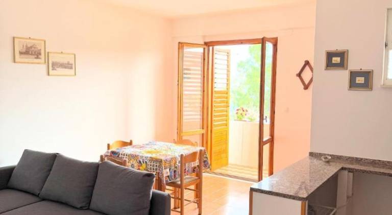 Rental apartment with 1 room for 4 persons in Aci Castello