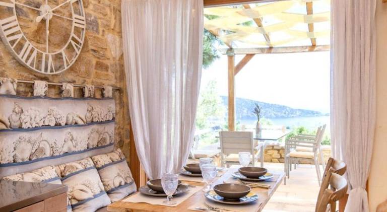 Charming villa with terrace & yard | Dogs allowed — photo 3