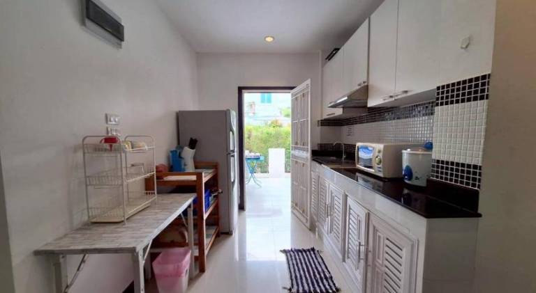 Villa with pool | Pets allowed — photo 4
