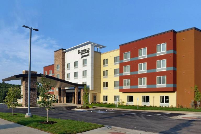Fairfield by Marriott Inn & Suites Decorah — photo 4