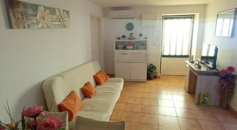 Villa with 2 rooms for 5 persons — photo 2