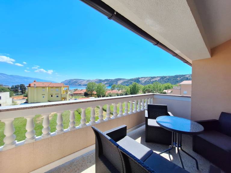 Apartment with barbecue & terrace | Sea view — photo 3