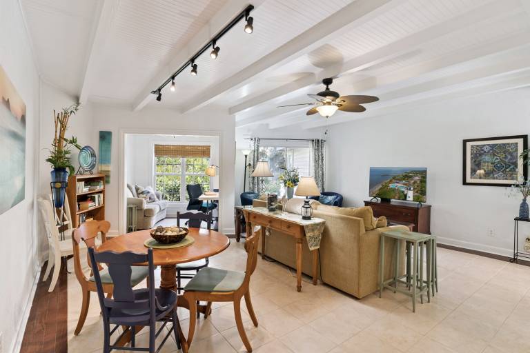 The Pirate's Mermaid @ East Beach Villa - 202 Olive Way — photo 2
