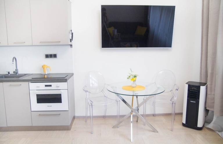 Rental apartment with garden | Next to Prague astronomical clock — photo 5