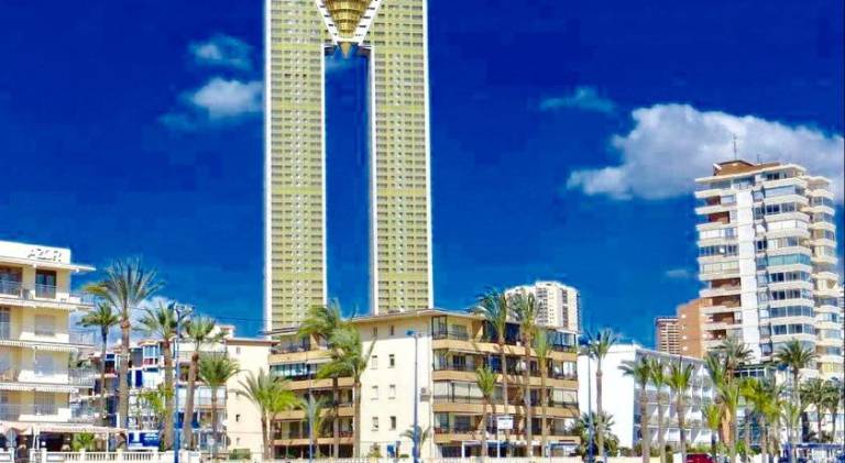 Apartment with patio | Next to the beach | Pets are welcome in Benidorm