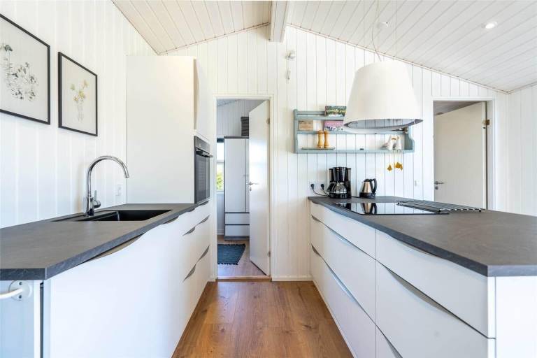 Fully equipped wonderful vacation home with patio, BBQ & sauna | Pets are welcome — photo 3