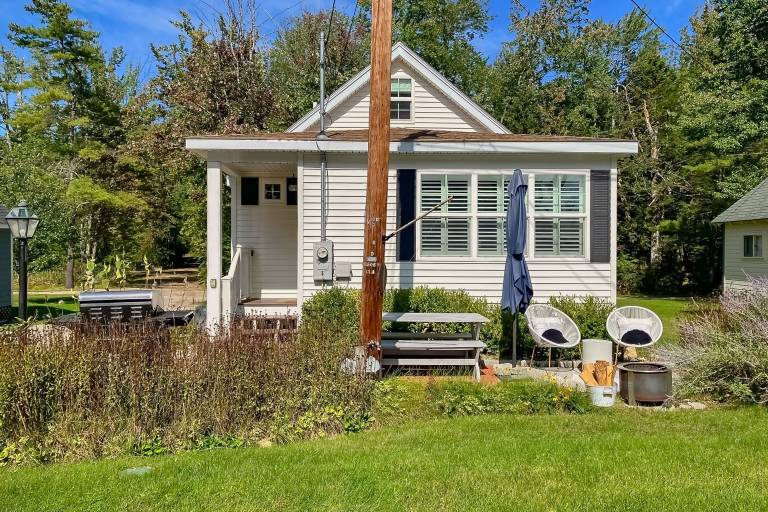 Weirs Beach, NH Vacation Rentals from 128 Hometogo