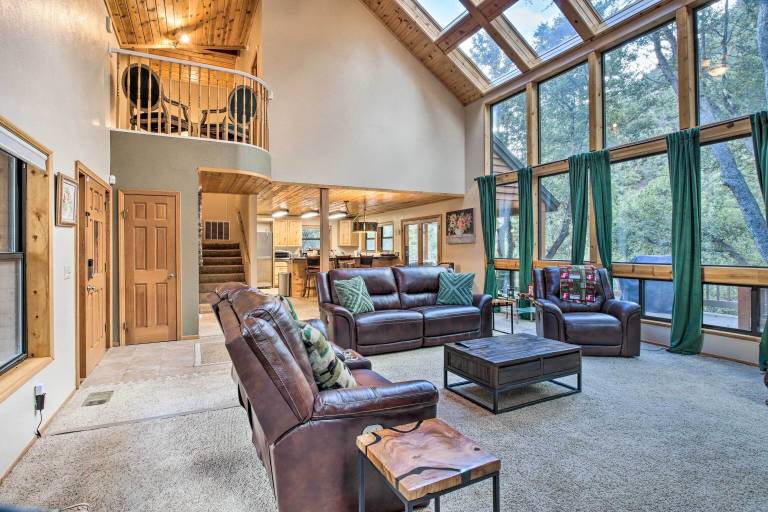 Cabin Pine Mountain Club