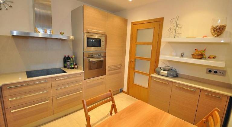 Villa with pool | Pet-friendly — photo 4