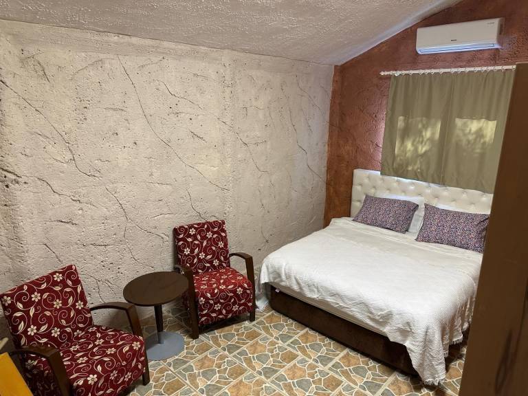 Pleasant lodge with patio | Pets allowed in Antalya