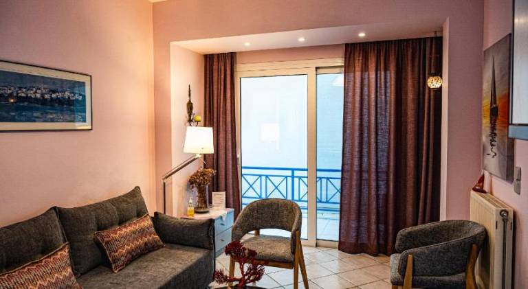 Apartment with patio, garden & grill in Malevizi