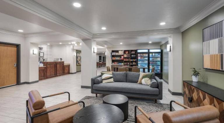 Garner Hotel Idaho Falls Southwest by IHG — photo 2