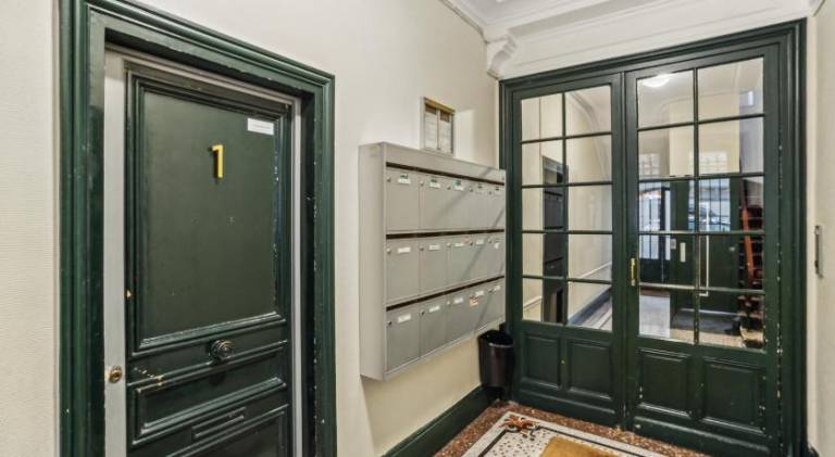 Lavie Maison Hot Tub and AC Near Arc de Triomphe — photo 5