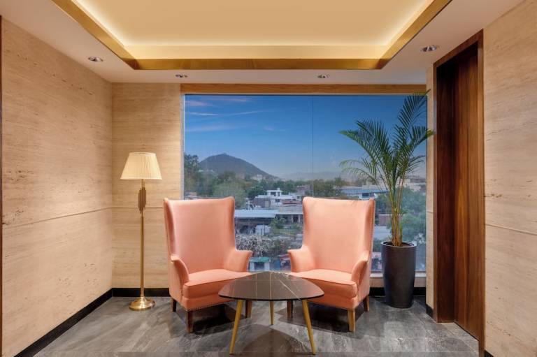 Keys Lite by Lemon Tree Hotels Urban Square Udaipur