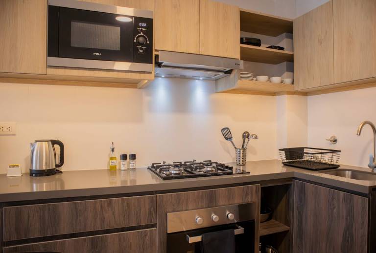 W Elegant 2BR w Great Balcony in Miraflores — photo 5