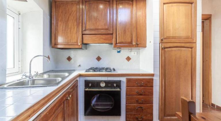 Rental apartment with 2 rooms for 4 persons in Marcellina