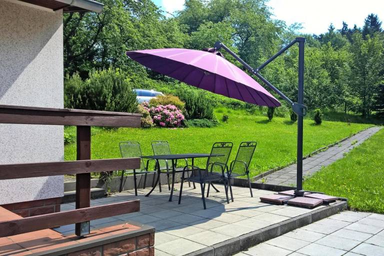 Vacation home with pool, garden & BBQ — photo 5