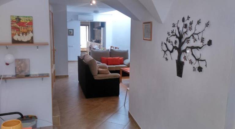 Spacious vacation home | Pets allowed in Cáceres