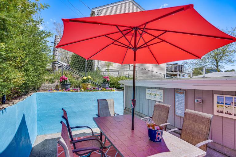 Private Pond w/ Beach! Family Cottage in Wareham — photo 2