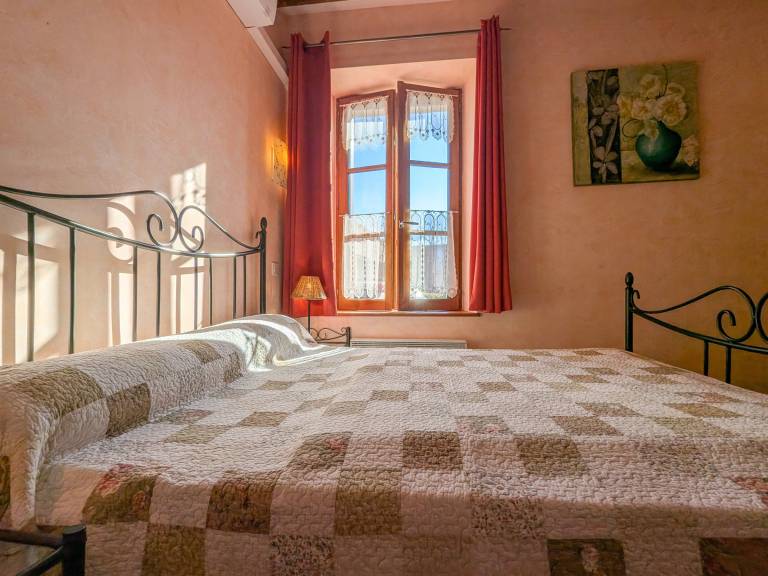 Spacious Cottage near Valençay Castle & Beauval Zoo with Outdoor Activities & Large Garden — photo 3