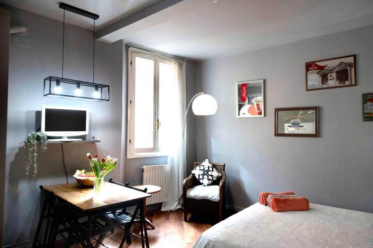 Family-oriented lovely apartment | Close to Two Towers | Pets are welcome — photo 4