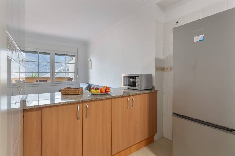 Apartment with patio | Sea view — photo 5
