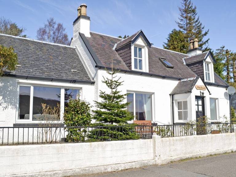 Cottage Highland