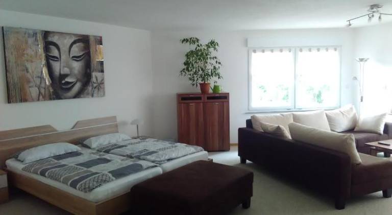 Rental apartment with 2 rooms for 6 persons in Darmstadt