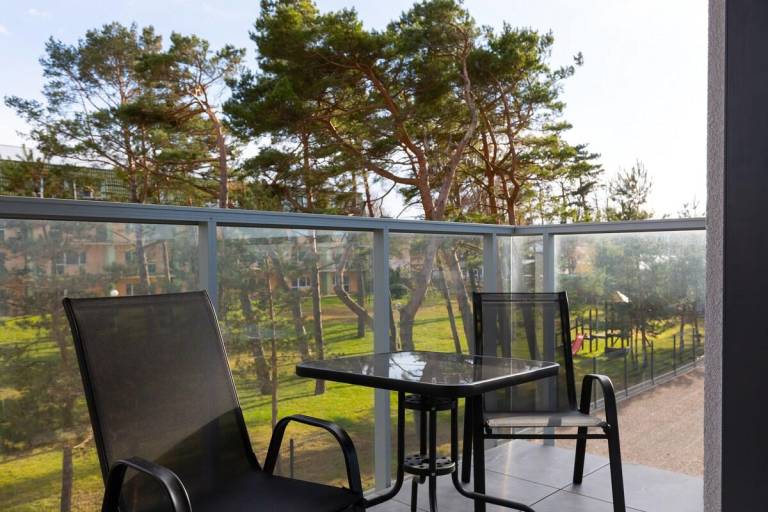 Holiday apartment with patio — photo 5