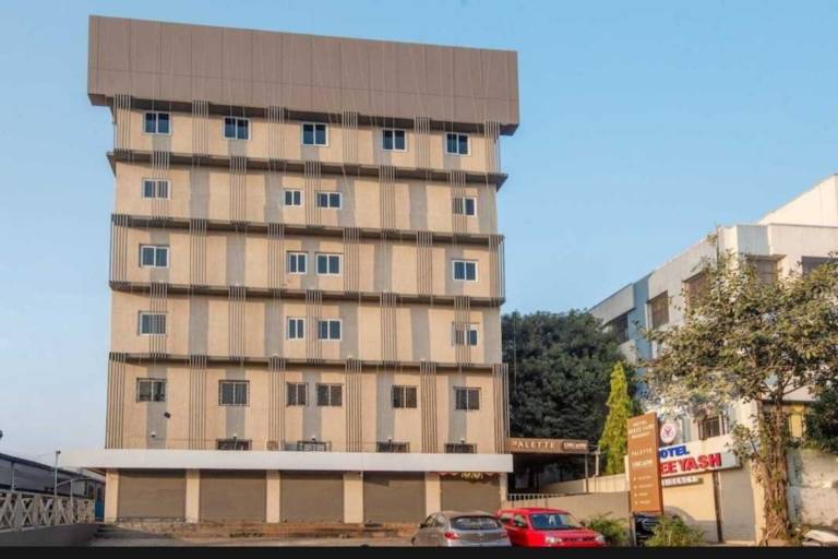 Collection O MIDC Pimpari Pune Formerly SK Palace