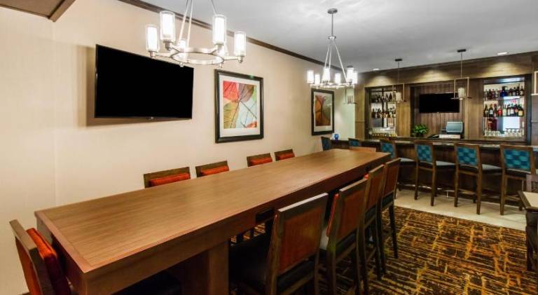 MainStay Suites Watford City - Event Center — photo 4