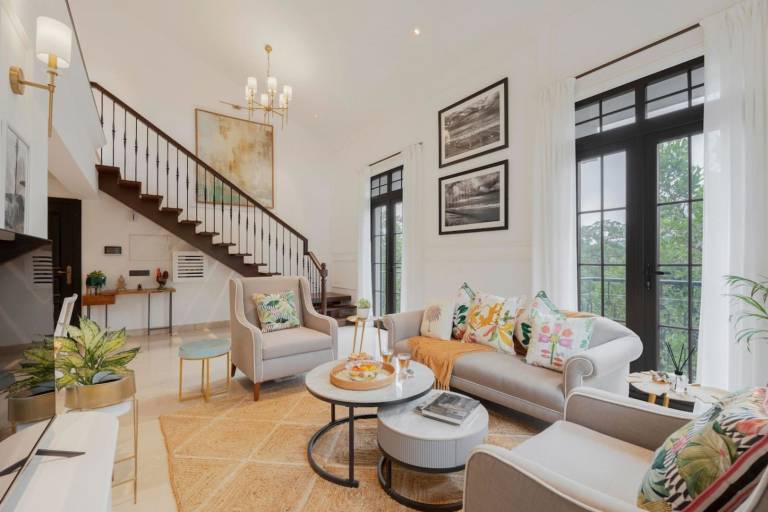 Lux Living 3BR Duplex Apt in Goa s Beverly Hills